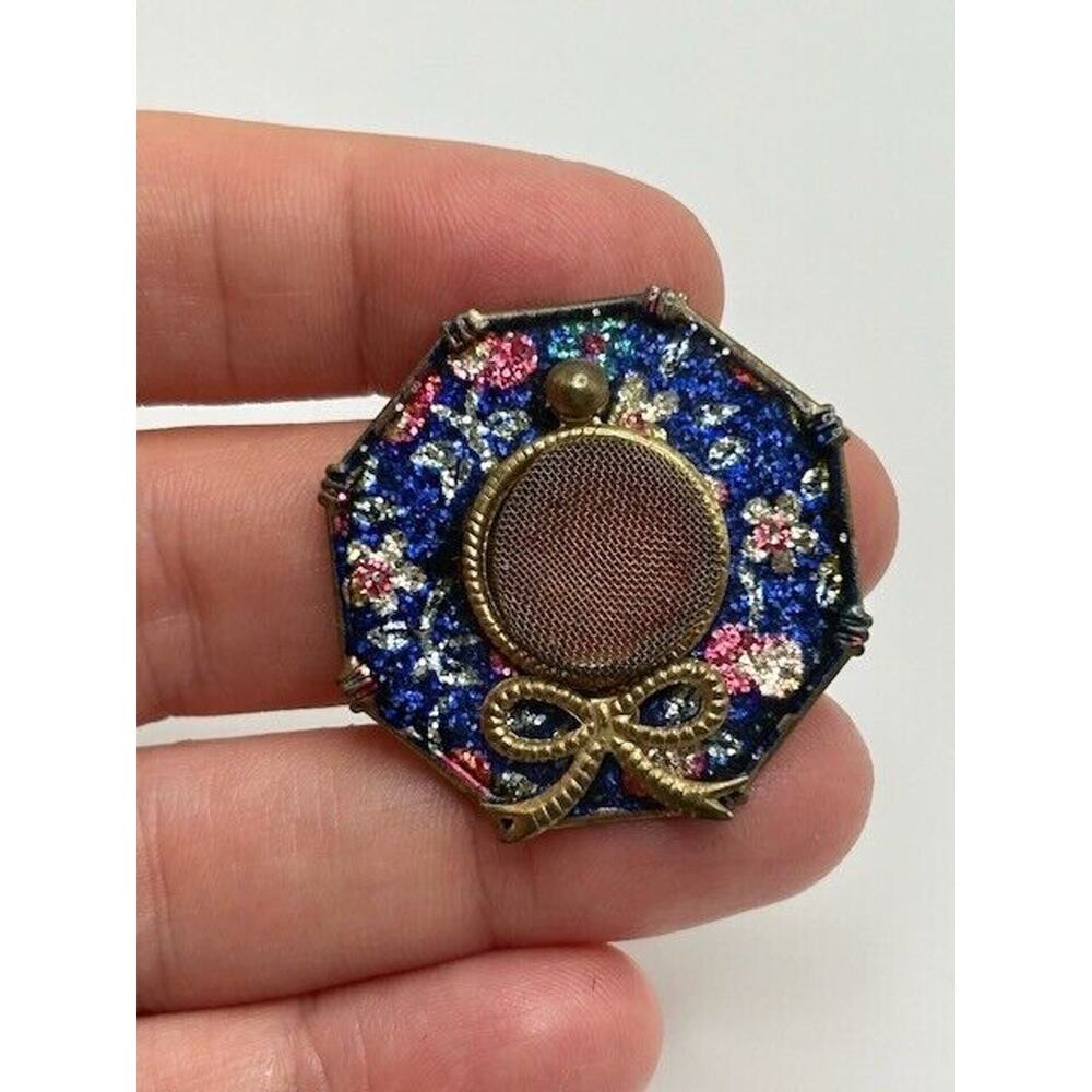 A Winter's Day In a Deep and Dark December Collection Hat Pin Brooch Blue - Picture 4 of 9